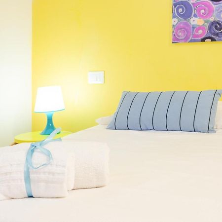Casalmare Apartments One Step From The Sea Mola di Bari Exterior photo